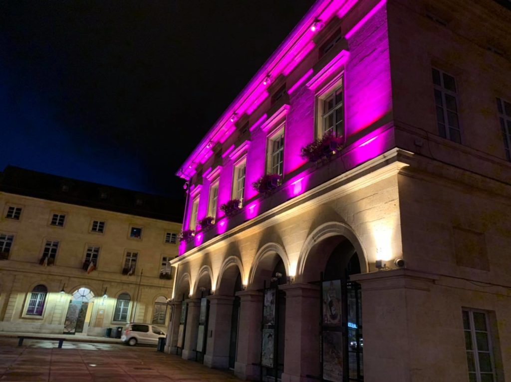 Eclairage de façades – Octobre rose